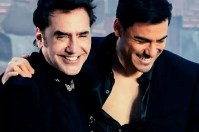 Carlos Rivera y Alejandro Fernández lanzan 'Sin Despedida', balada con mariachi