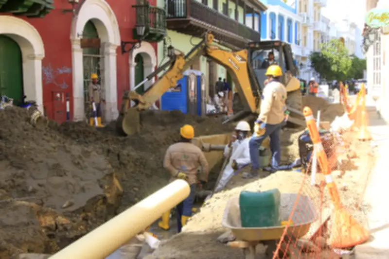 Cartagena enfrenta corte de agua por rotura de tubería en Getsemaní