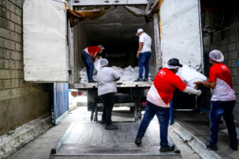 Cartagena envía segunda ayuda humanitaria a Montería con 19,5 toneladas de alimentos y agua