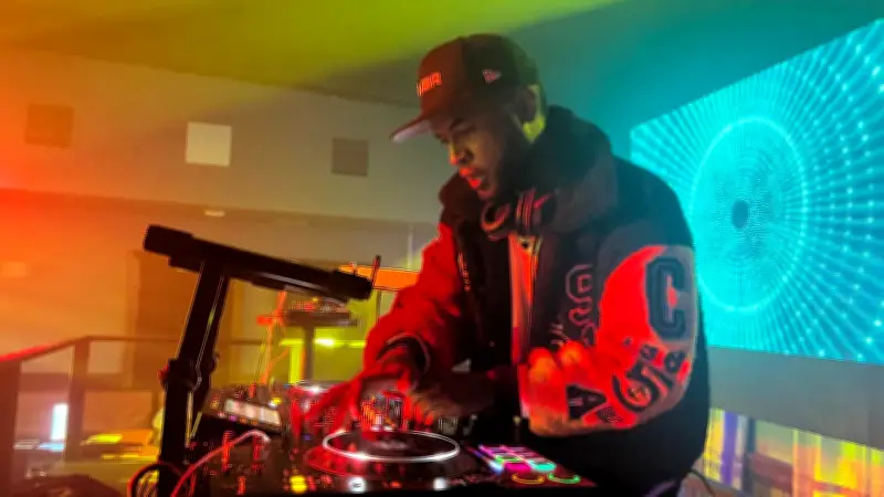 Comunidad internacional se une en oración por DJ Dever tras su desaparición en Colombia