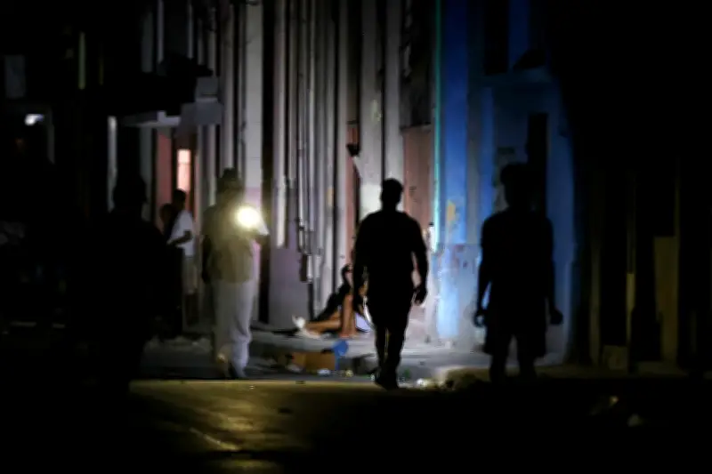 Cuba enfrenta apagones masivos del 56% del país por crisis energética agravada