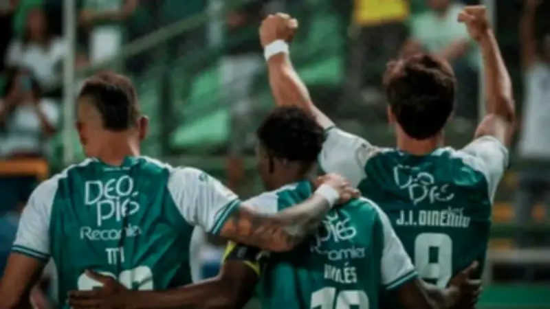 Deportivo Cali aprieta la tabla de la Liga BetPlay tras vencer a Atlético Nacional