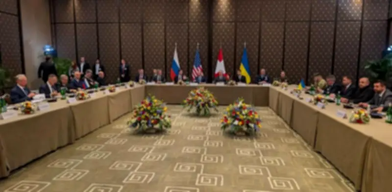 Diálogos Ucrania-Rusia en Ginebra sin avances: Rusia afirma no tener 'fechas límites' para la paz