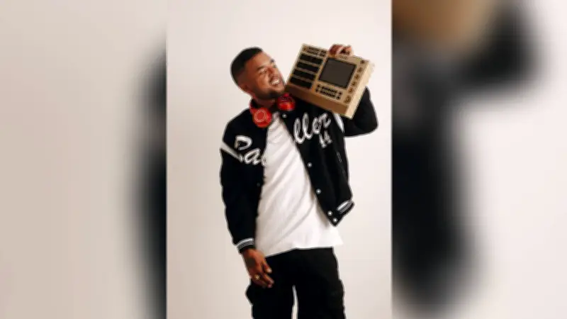 DJ Dever desaparece tras ser desnudado y maniatado en fiesta privada en Playa Mendoza