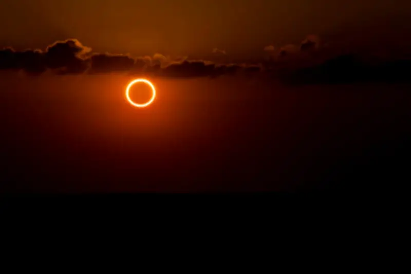 Eclipse 'anillo de fuego' de febrero 2026: expectativa y limitaciones para Colombia