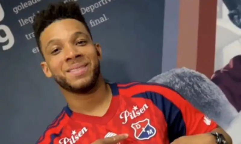 Frank Fabra regresa a Independiente Medellín tras 10 años en Boca Juniors