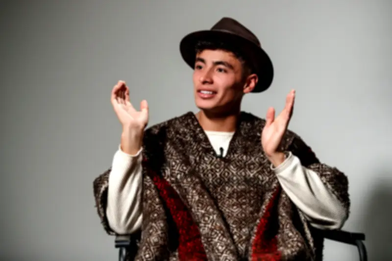 Influencer Julián Pinilla denuncia a reciclador por acoso durante viaje solidario a Guatemala