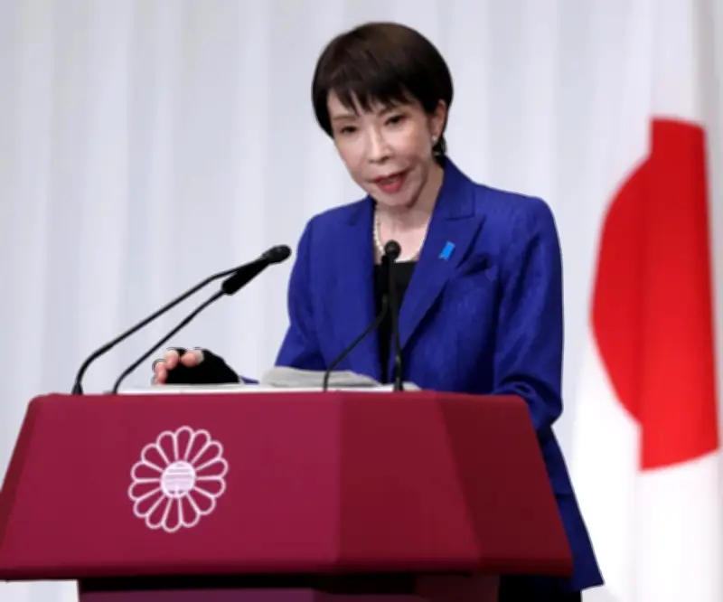 Inversionistas japoneses temen nueva crisis bursátil por planes fiscales de Takaichi