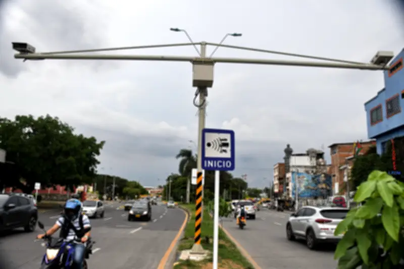 Las cinco cámaras de fotomultas más activas en Cali: miles de multas por exceso de velocidad