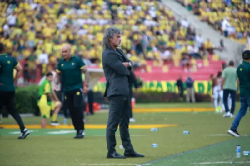 Leonel Álvarez asume toda la responsabilidad tras empate del Atlético Bucaramanga