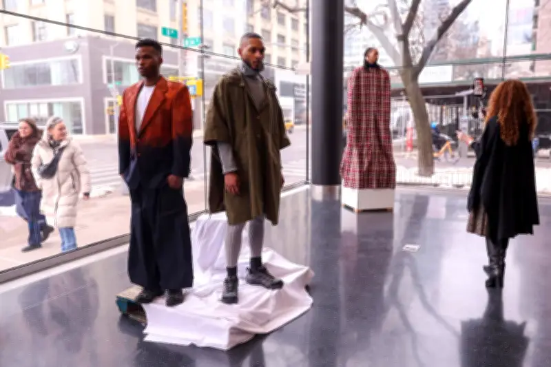 NYFW 2026 arranca con frío y moda: Jacobs, Lauren y talento latino deslumbran