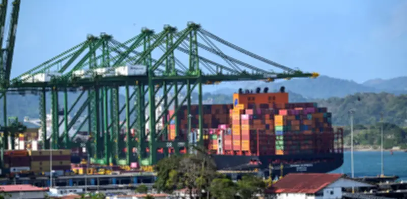 Panamá toma control de puertos del Canal tras fallo judicial y genera incertidumbre comercial