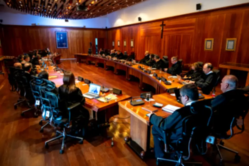 Suspensión Provisional de Actos Administrativos: Qué Es y Cómo Funciona en Colombia