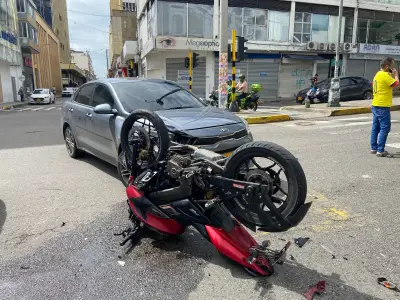 Accidentes con solo daños materiales: vacíos legales dejan a conductores colombianos desprotegidos