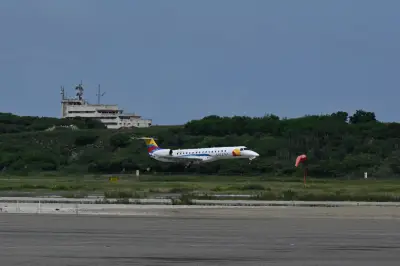 Avión de Satena aborta aterrizaje en Providencia por fuertes vientos del frente frío