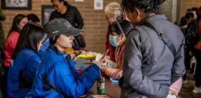 Bogotá abre 1.200 cupos gratuitos en finanzas y negocios para emprendedoras