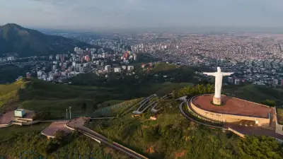 Cali define límites de altura en construcciones por seguridad aérea y crecimiento vertical