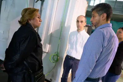 Cancillería avanza en instalación de maquinaria para nuevo pasaporte colombiano que inicia en abril