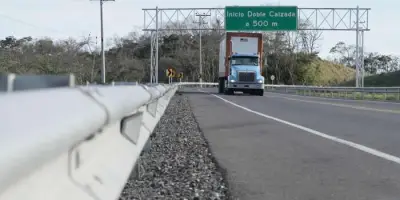 Carga por carretera inicia 2026 con aumento del 5,29% en costos según DANE