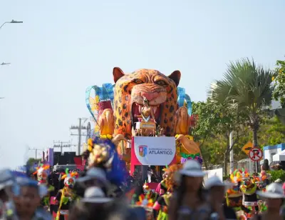 Carnaval de Barranquilla 2026: 'Artesanías del Atlántico' gana la Batalla de Flores