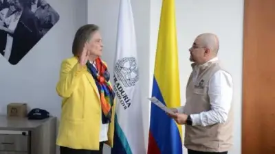 Controversia electoral: Piden anular candidatura de Clara López por doble militancia