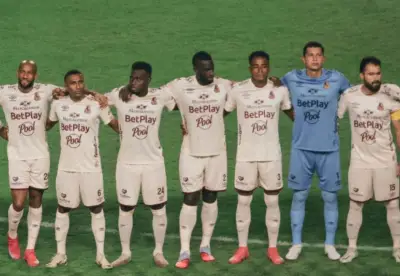 Deportes Tolima y Medellín triunfan en la Copa Libertadores con victorias clave