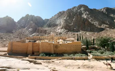 Egipto revela extraordinario yacimiento prehistórico con arte rupestre en el Sinaí