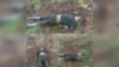 Extraen cinco cuerpos en zona limítrofe de Antioquia, tres con uniformes camuflados