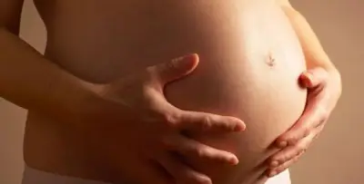 Fiscalía española busca bloquear acceso a webs de gestación subrogada desde Colombia y otros países