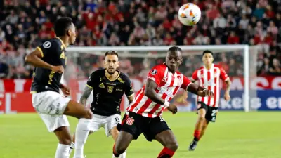 Futbolista colombiano Cetre: Boca Juniors se frena y Athletico Paranaense vuelve a la carga