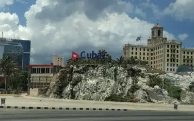 Guardacostas cubanos abaten a cuatro personas en lancha con matrícula de Florida