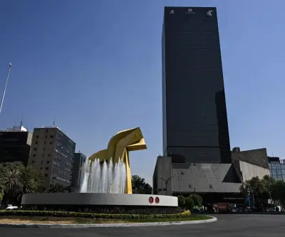 Hacker utiliza inteligencia artificial Claude para robar datos confidenciales del gobierno mexicano