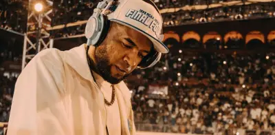 Hallan vehículo de DJ Dever sin señales de violencia en Barranquilla; familia exige respuestas