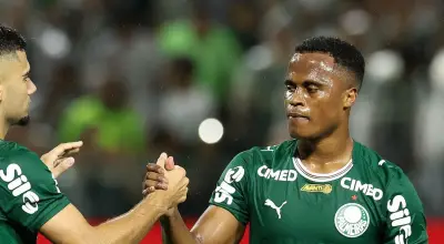 Jhon Arias: Debut con Palmeiras genera elogios y polémica por imagen viral fuera de contexto