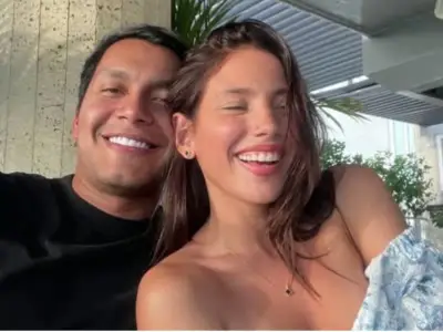 Juanda Caribe en polémica por presuntos mensajes privados con mujeres