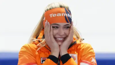Jutta Leerdam rompe récord olímpico y gana oro en 1.000 metros de patinaje en Milán Cortina 2026