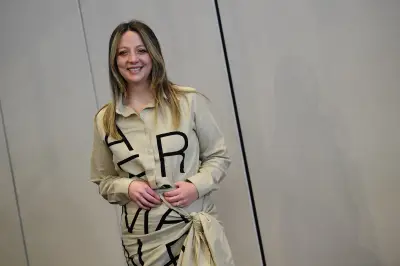 La moda colombiana brilla en pasarelas internacionales con diseños innovadores