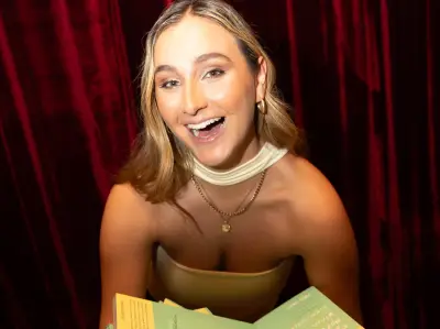 Laura Maré transforma la 'tusa' en literatura sanadora con su nuevo libro