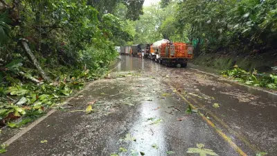 Lluvias intensas mantienen alertas rojas en Colombia con afectaciones en vías y comunidades