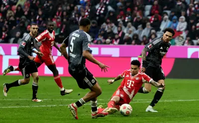 Luis Díaz vuelve al once titular del Bayern Múnich en victoria ajustada ante Frankfurt