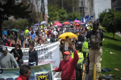Maestros de Bogotá anuncian paro de 24 horas para el 12 de marzo