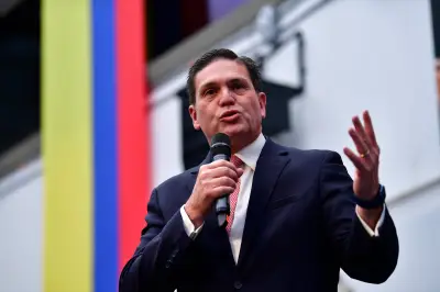 Mario Fernando Prado destaca a Juan Carlos Pinzón como sorpresa electoral