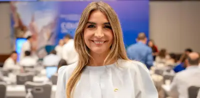 Nadia Blel, candidata conservadora al Senado, aboga por un Congreso crítico e independiente