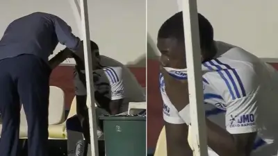 Neyser Villarreal llora tras sustitución en Cruzeiro y Tite sale en su defensa