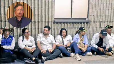 Petro responde a polémica foto de alcaldes cordobeses sentados en el piso durante emergencia