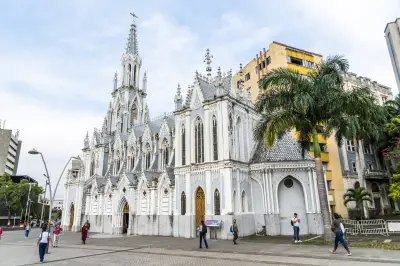 Planes Gratuitos para Disfrutar Cali en Familia, Pareja o Solo: Guía Completa