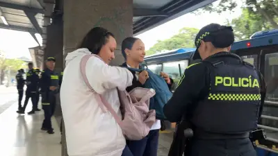 Policía Nacional despliega operativo de seguridad en el MÍO de Cali con presencia en 13 puntos estratégicos