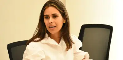 Representante Ángela Vergara denuncia detención de su hijo por ICE en EE.UU. y exige acción del Gobierno