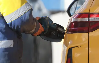 Segunda rebaja consecutiva: Precio de la gasolina en Colombia baja a COP 15.057 por galón desde marzo