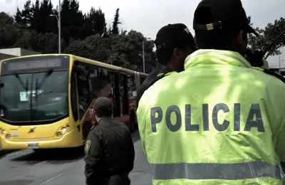 Tribunal de Bogotá revisará condena a policía por tortura en estación de Transmilenio